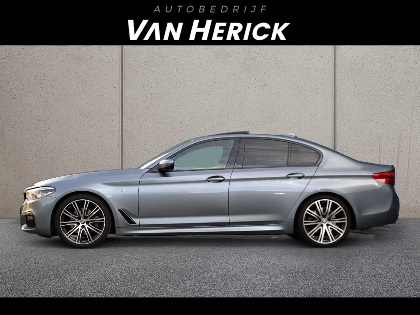 BMW 520 5-serie 520i High Executive M Sport 184PK | HUD | Grigio - 2
