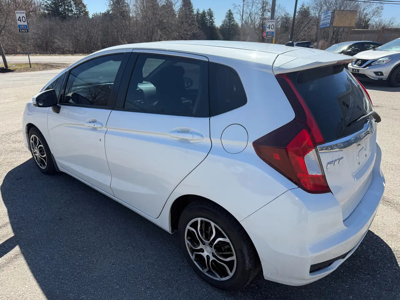Honda Fit снимка Honda Fit