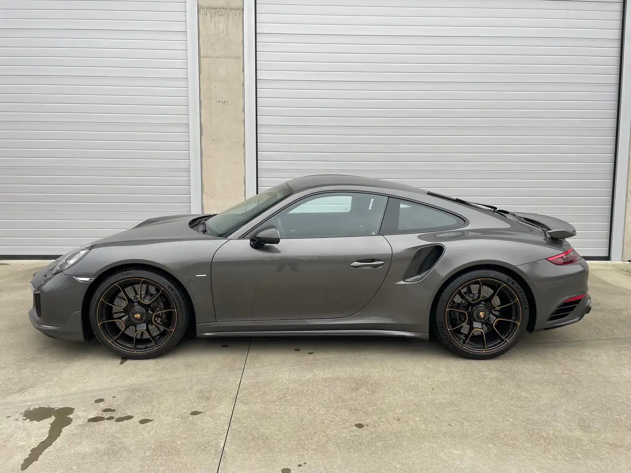 Turbo s EXCLUSIVE 1/500 & 250km!!! #Fresh arrival#