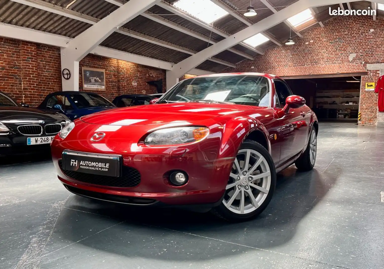 Mazda MX-5 NC RC Coupé 2.0L 160ch – Intérieur Cuir Havane Eta Rouge - 1