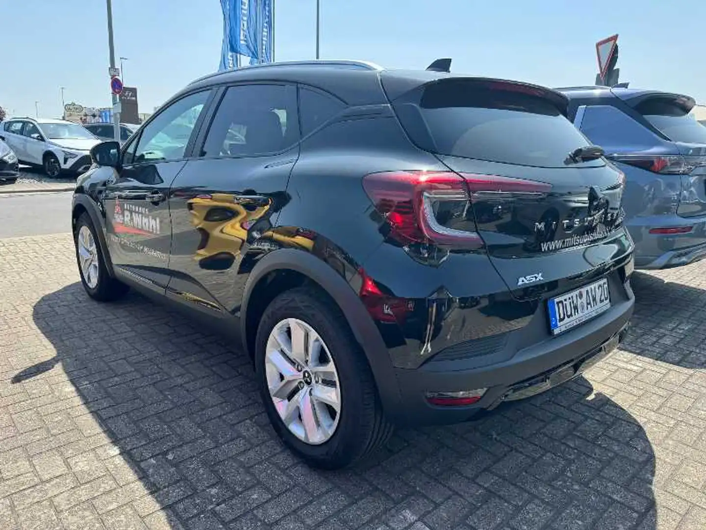 Mitsubishi ASX PLUS 1.3 T-Benziner 7-DCT Nero - 2