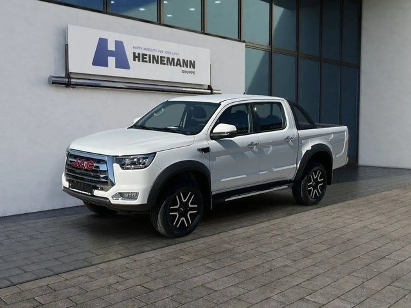 JAC 8 Pro 8 PRO AC 8 Pro 2.4 Turbo 4x4 Beyaz - 1
