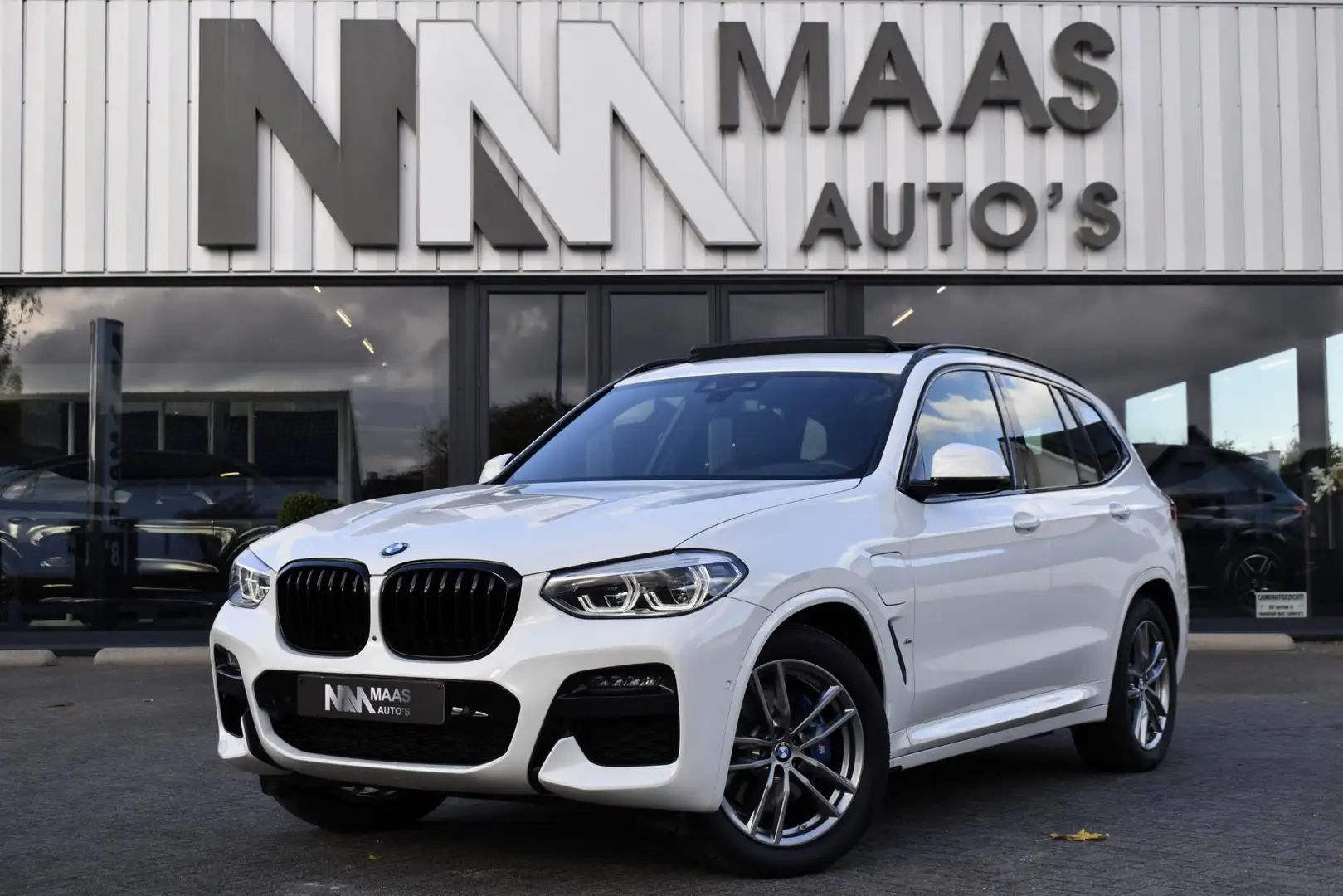 BMW X3 xDrive30e High Executive M-pakket Blanco - 1