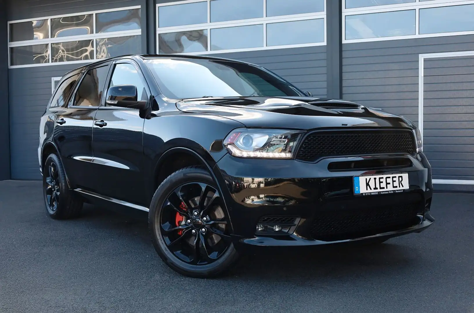 Dodge Durango 5.7 4x4/LPG/Apple/4xSHZ/SBL/LHZ/KAMER/20 Schwarz - 1