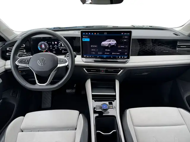 Volkswagen Tiguan view 8