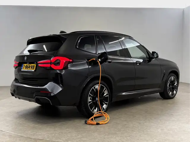 BMW Ix3 view 14