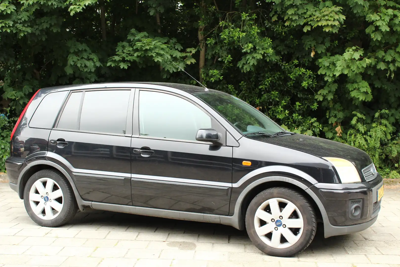 Ford Fusion trekhaak APK juni 2026 1.6-16V Futura Zwart - 2