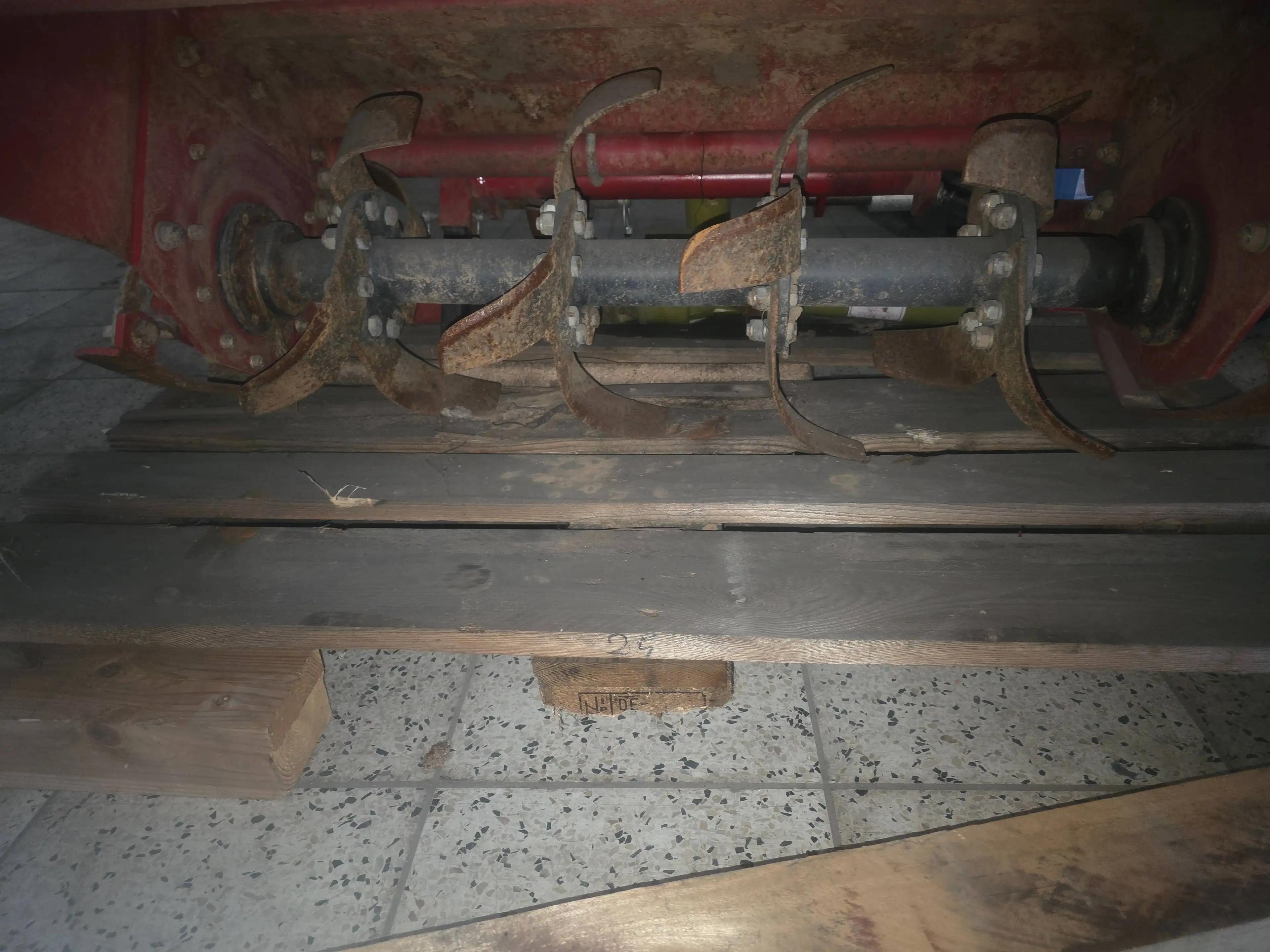 Dongfeng DF 254 — photo 3