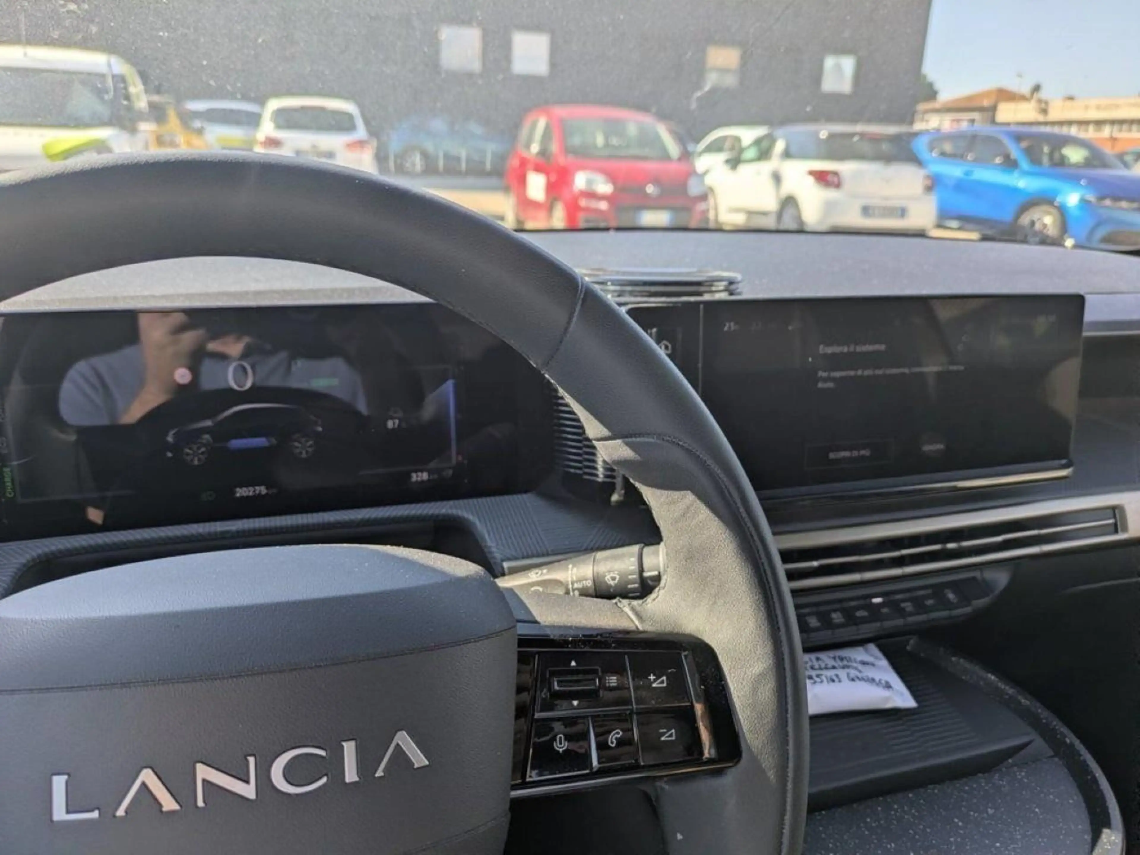 Lancia Ypsilon LX Automatik- Elektrisch - NAVI - LED - Kamera — photo 4