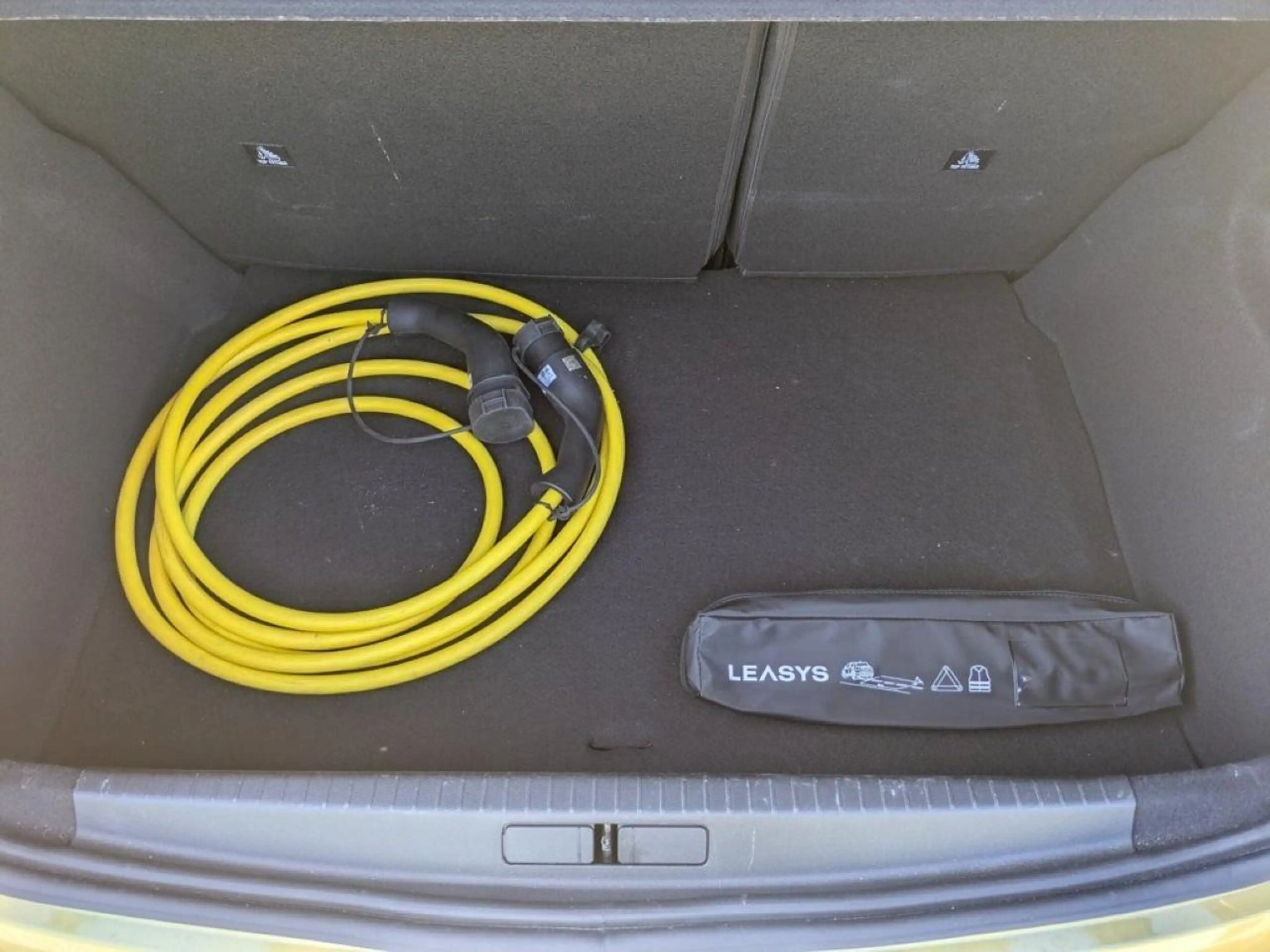 Lancia Ypsilon LX Automatik- Elektrisch - NAVI - LED - Kamera — photo 5
