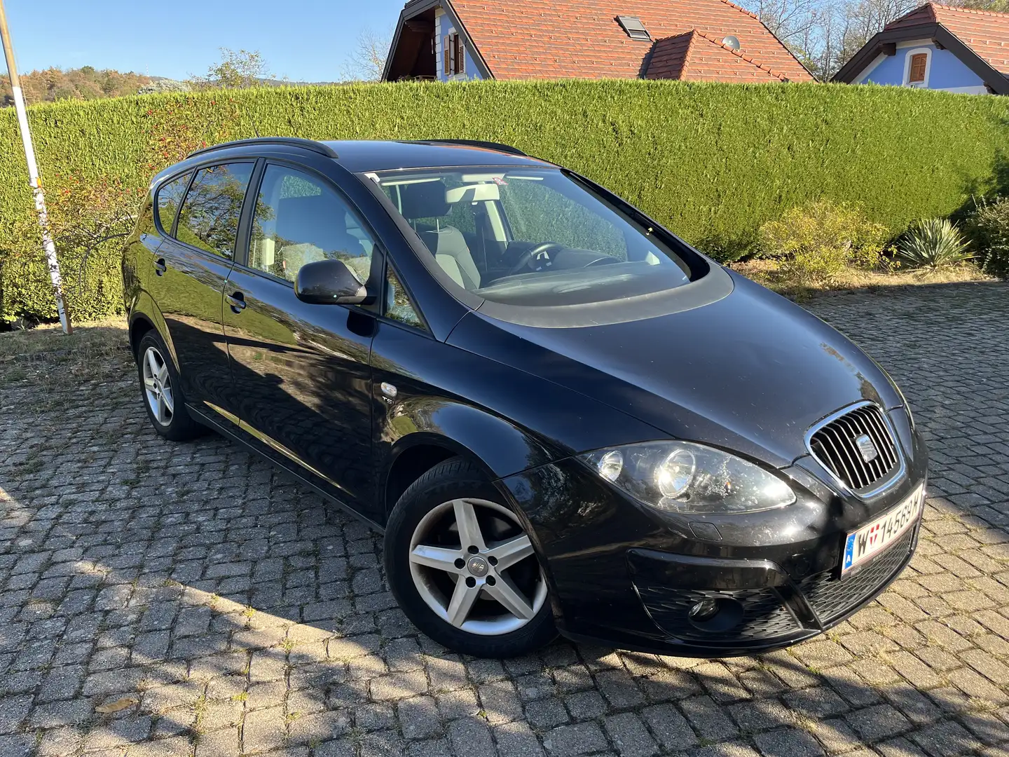 SEAT Altea XL Schwarz - 1