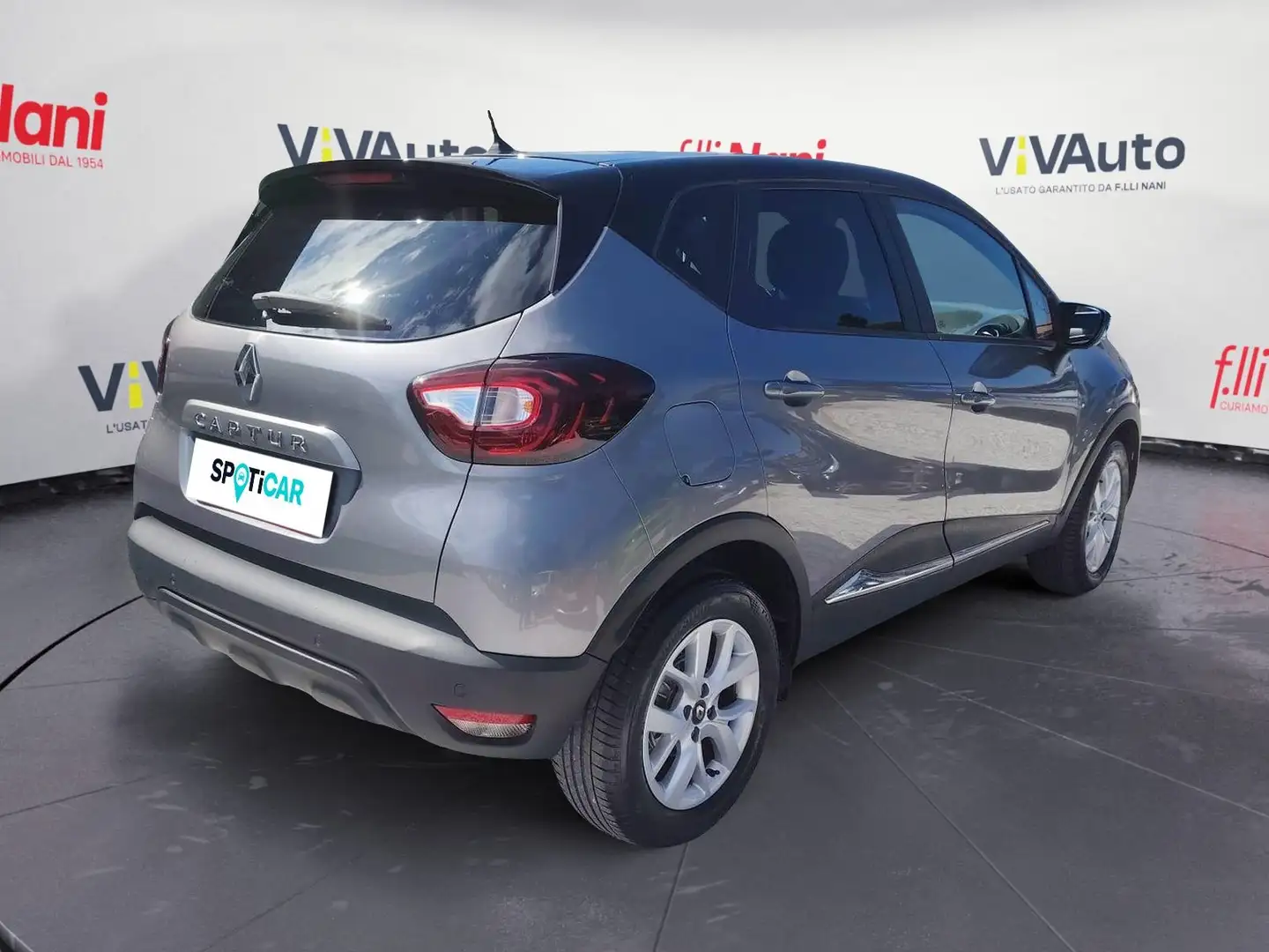 Renault Captur TCe 130 CV FAP Business Gris - 2