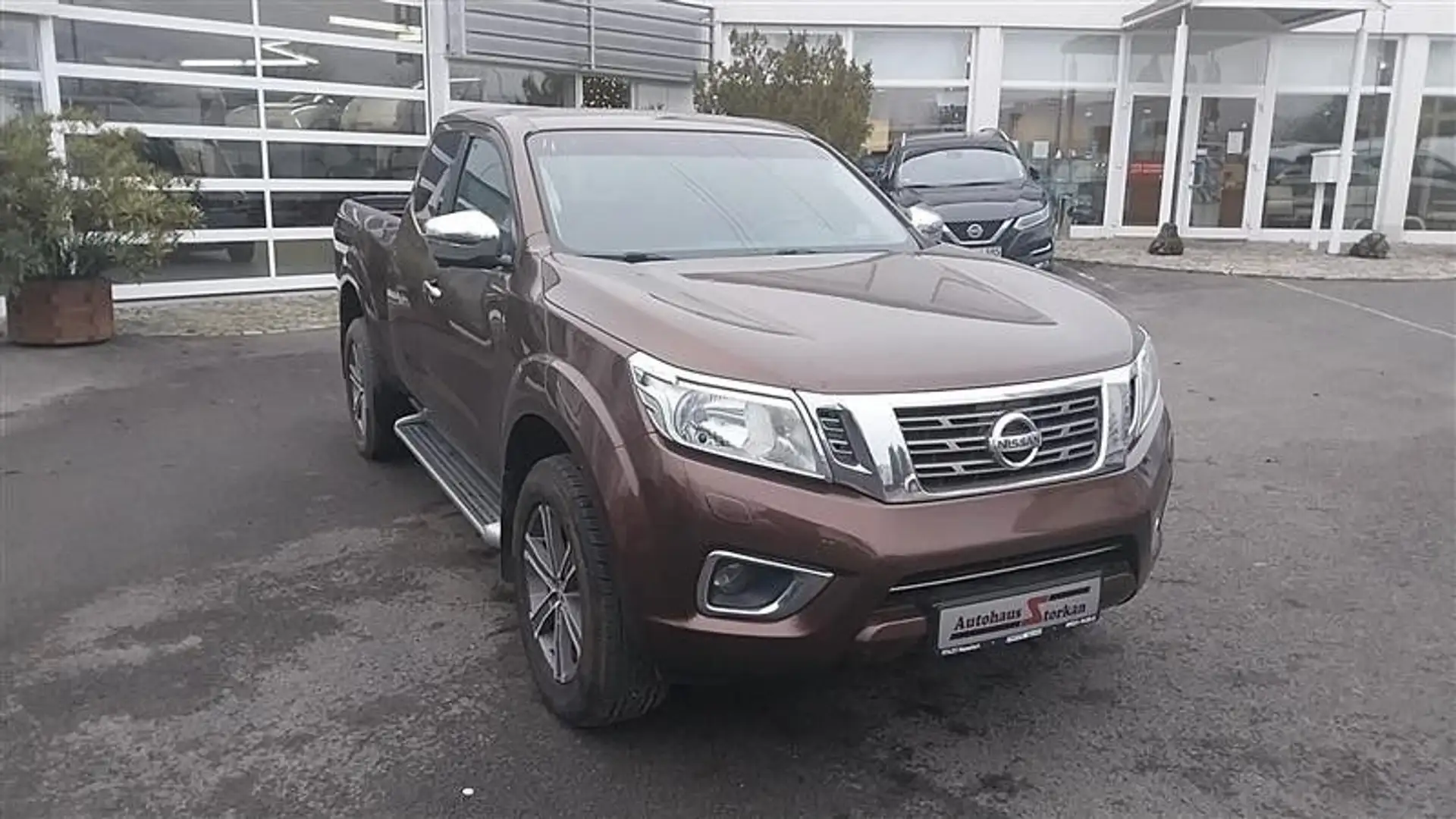 Nissan Navara N-Connecta King Cab Wohnkabinenvorb. - 1