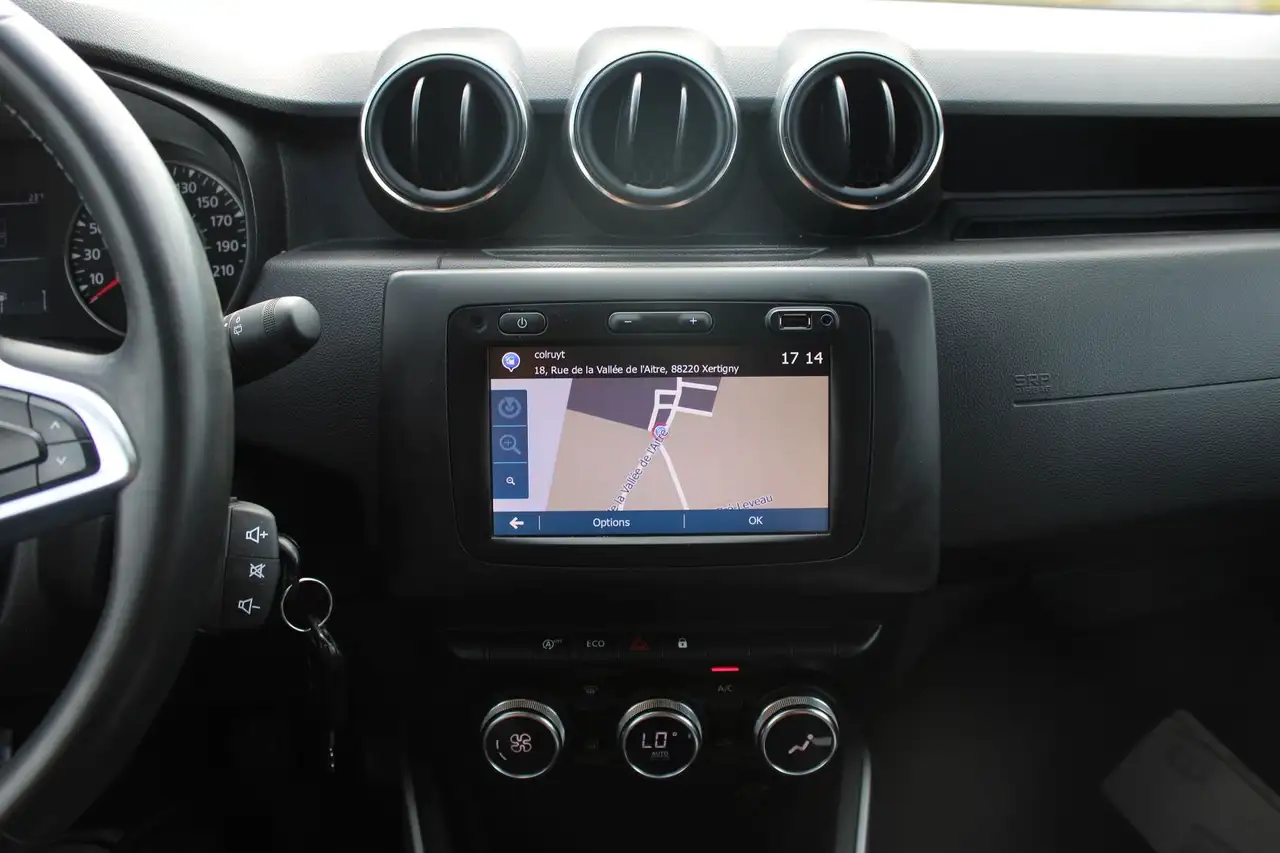 Dacia Duster — photo 14