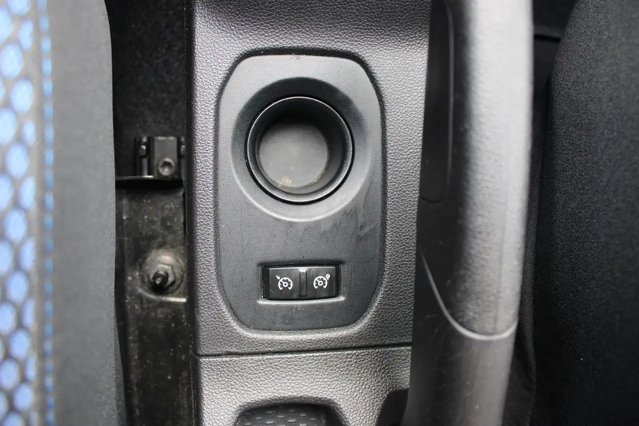 Dacia Duster — photo 20
