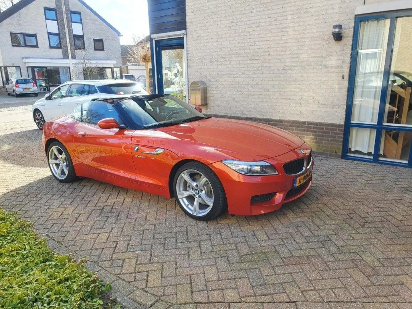 BMW Z4 Z4 sDrive28i High Exe. Oranžová - 2
