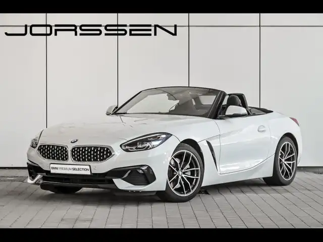 BMW Z4 sDrive30i Model Sport Line