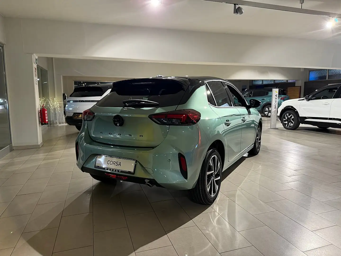 Opel Corsa 1,2 Direct Injection Turbo Euro 6.4 YES Grün - 2