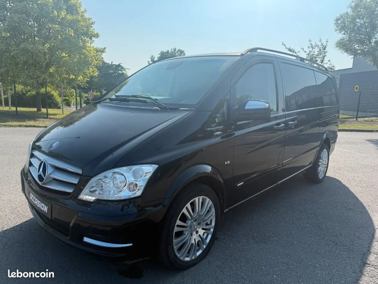 Mercedes-Benz Viano Mercedes 3.0 V6 224cv 5places L2 Rallongè GPS-Cuir Zwart - 1