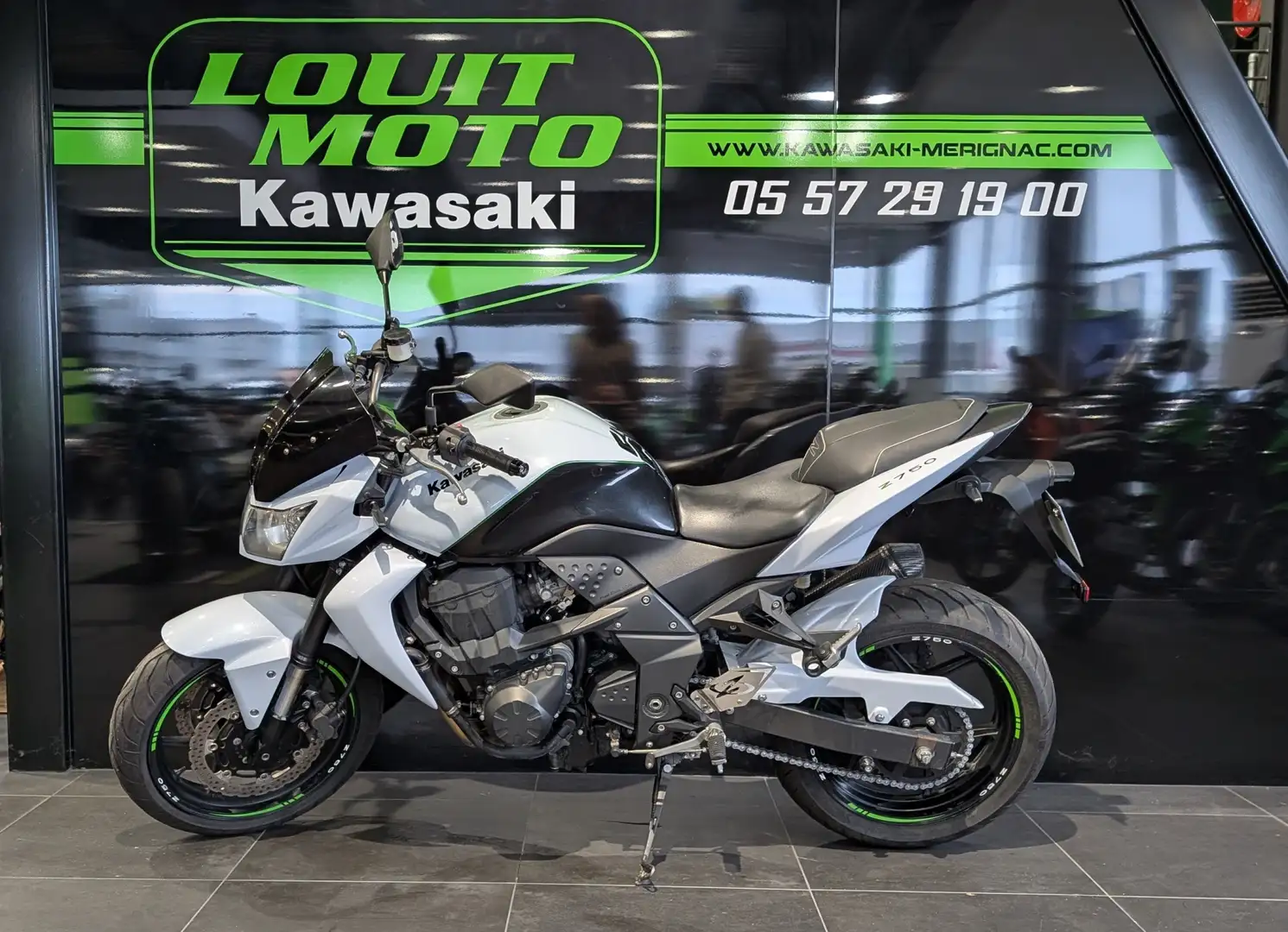 Kawasaki Z 750 Blanc - 2