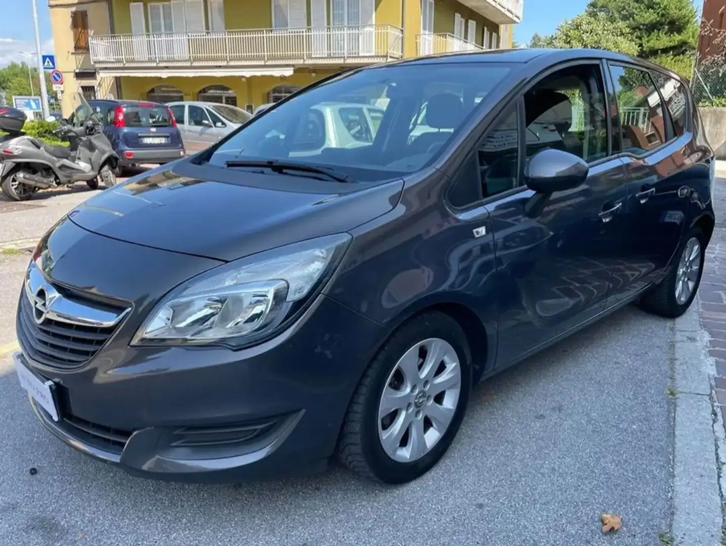 Opel Meriva 1.4t Cosmo Gpl-tech 120cv SUPER PROMO Gris - 2