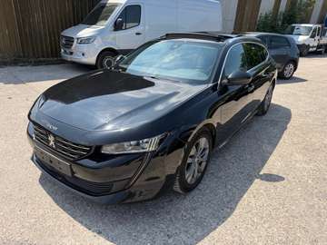 SW 1.5 BlueHDi S *PANO*LEDER*MASSAGE*