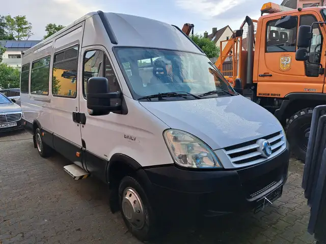 Iveco Daily 50 C XXXL 15 gr. Klima Standheiz. Luftf. 5600 Kg!!