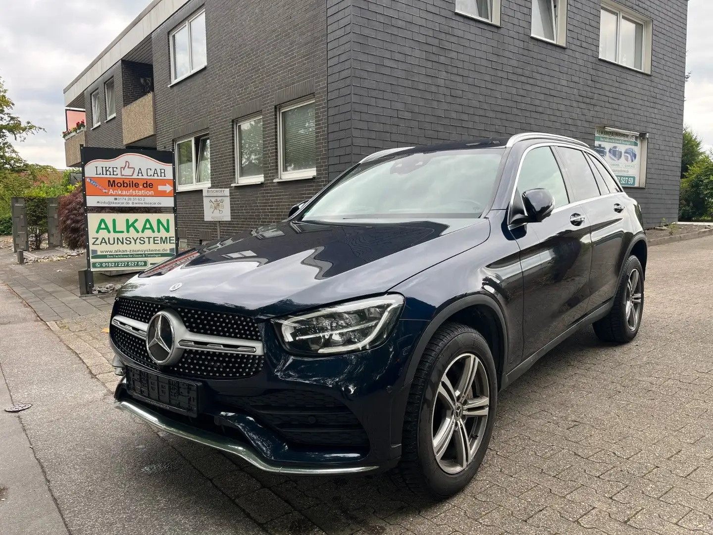Mercedes-Benz GLC 300 de 4M 360° K. AMG KEYLESS-GO HEAD UP LED Blau - 1