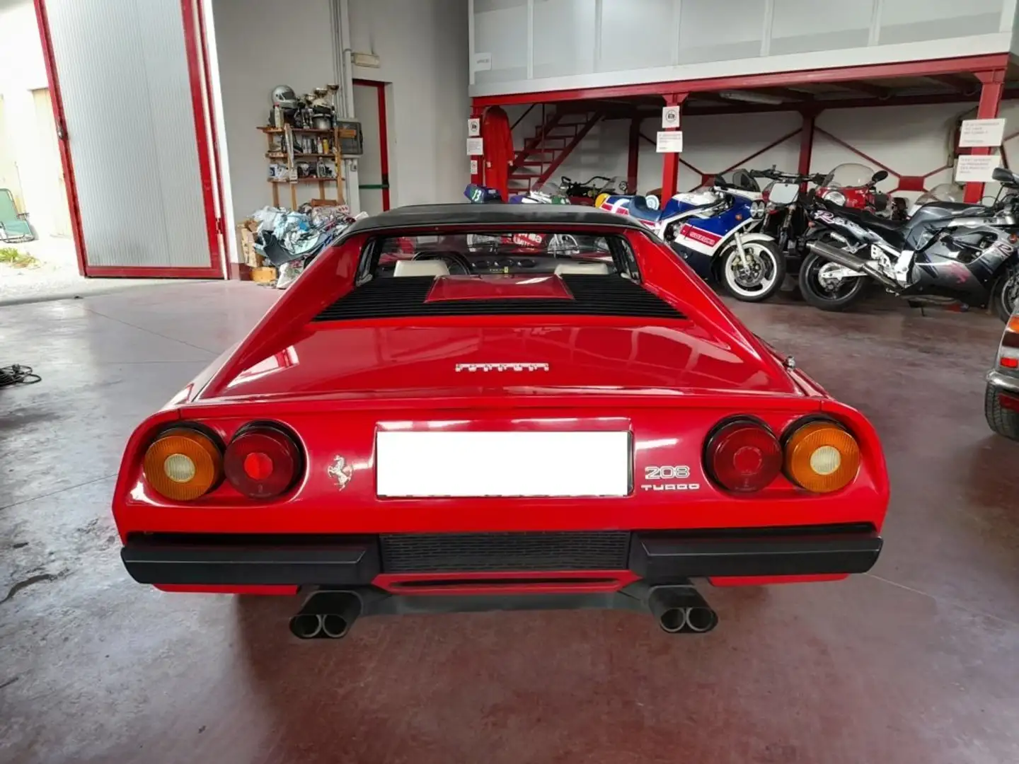 Ferrari 208 GTS TURBO Rojo - 2