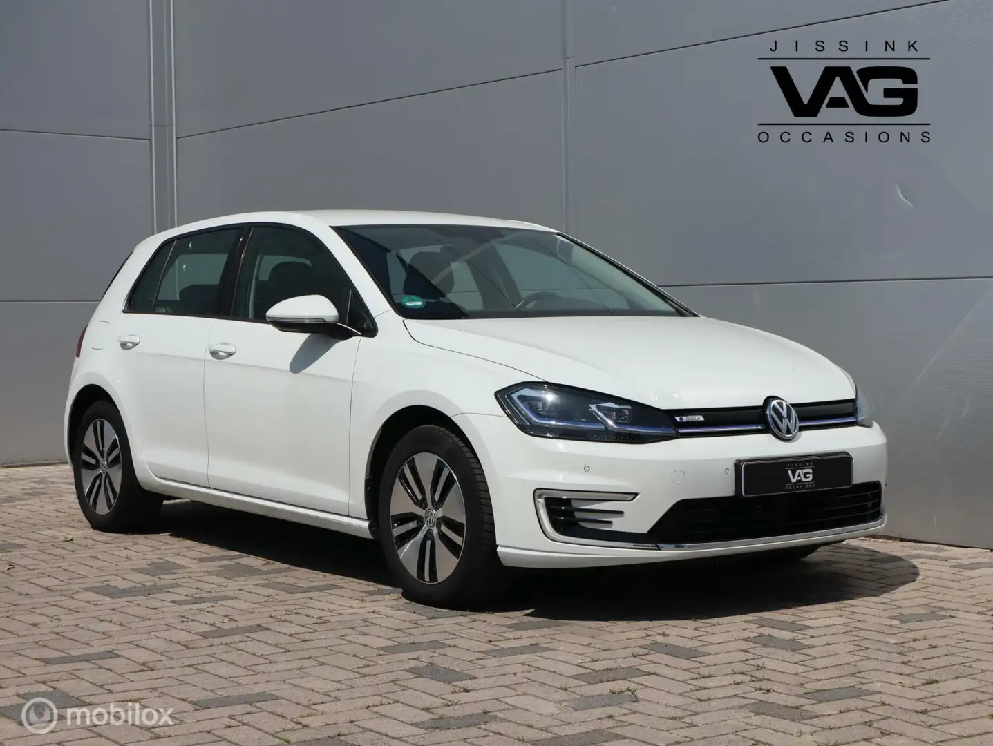 Volkswagen e-Golf Leer LED PDC CarPlay Clima Navi Bianco - 1