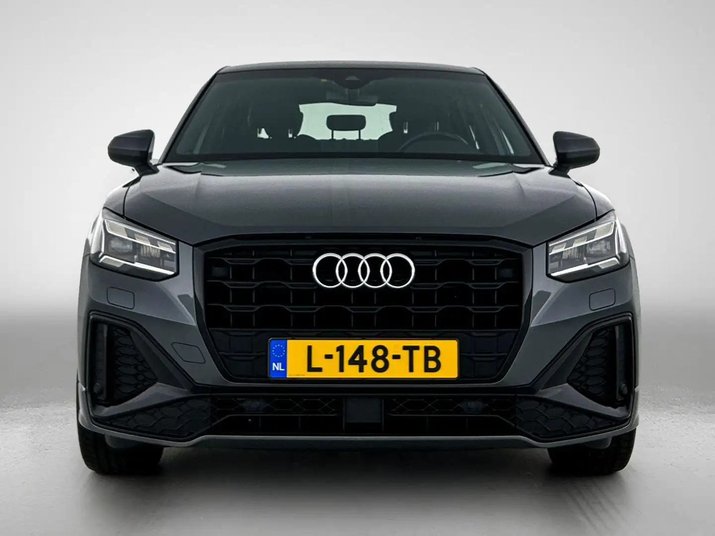 Audi Q2 35 TFSI S Edition 150 PK | S-line | Automaat | Sto Gris - 2