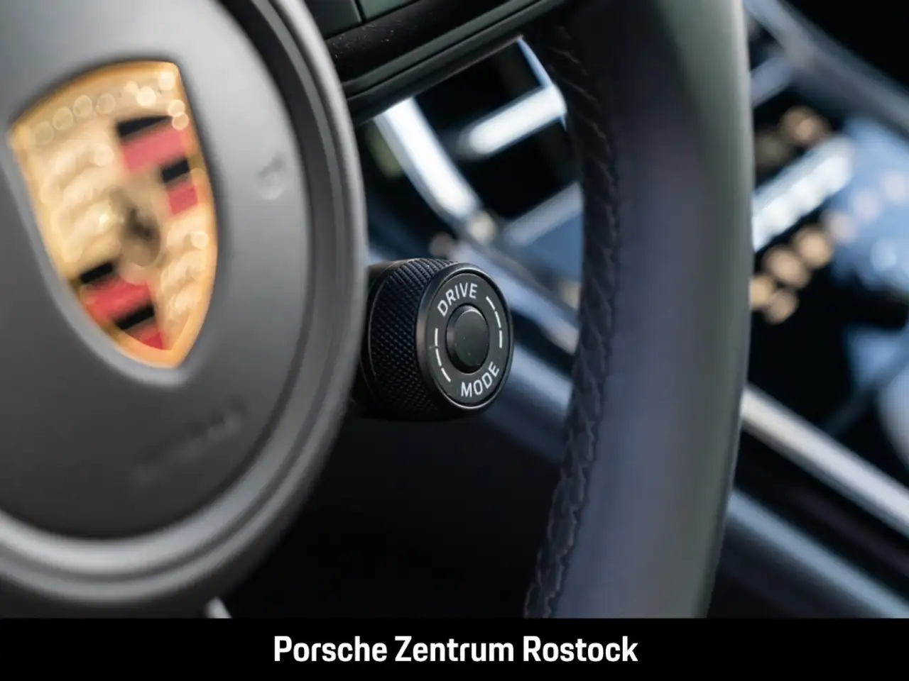 Porsche Panamera 4S E-Hybrid InnoDrive HA-Lenkung HUD, миниатюра 15