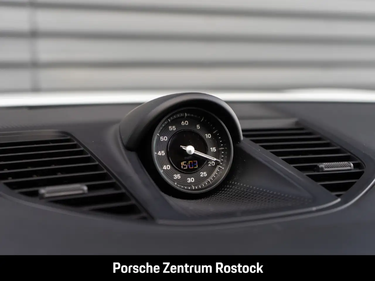 Porsche Panamera 4S E-Hybrid InnoDrive HA-Lenkung HUD, миниатюра 11