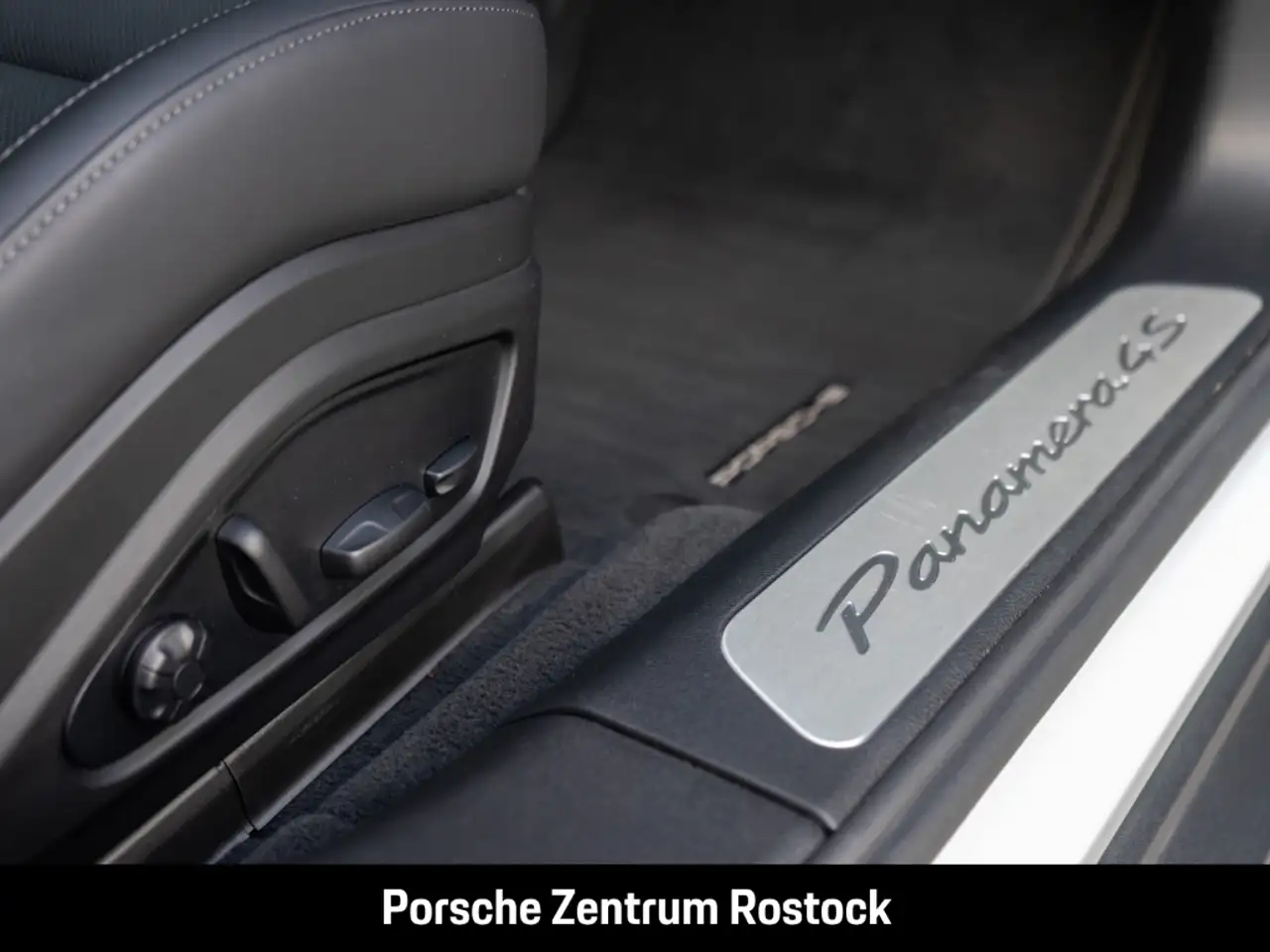Porsche Panamera 4S E-Hybrid InnoDrive HA-Lenkung HUD, миниатюра 21