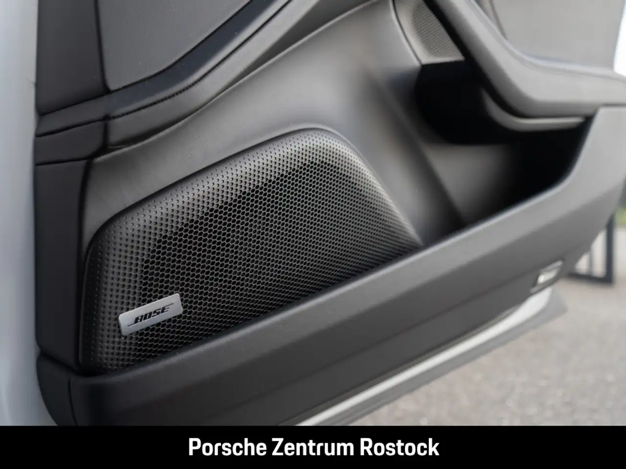 Porsche Panamera 4S E-Hybrid InnoDrive HA-Lenkung HUD, миниатюра 20