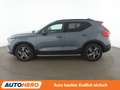 Volvo XC40 2.0 B4 Plus Dark 2WD Aut.*NAVI*LED*TEMPO*CAM*PDC* Grau - thumbnail 3