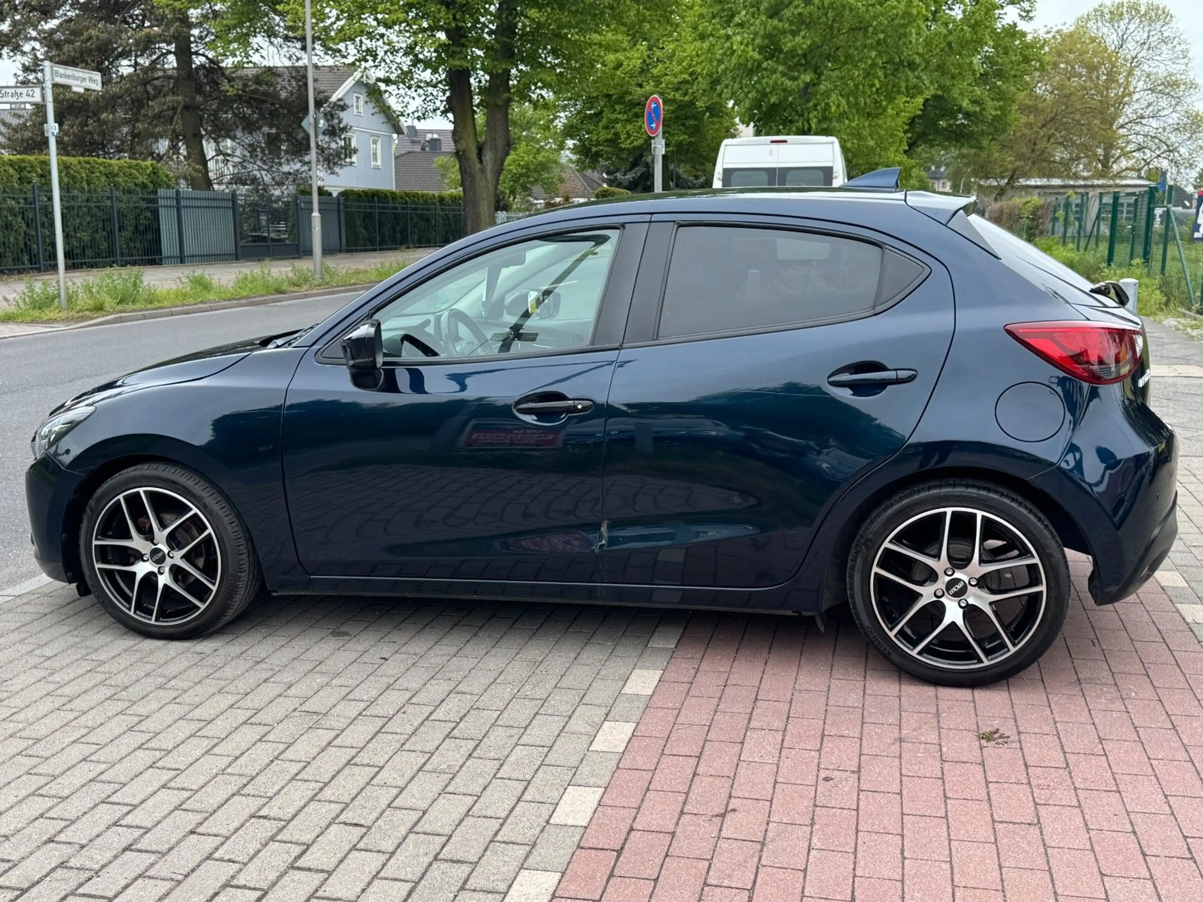 Mazda 2 1.5 Kizoku*Klima*Temp*AGA*Szhz*Kamera*PDC* — photo 9