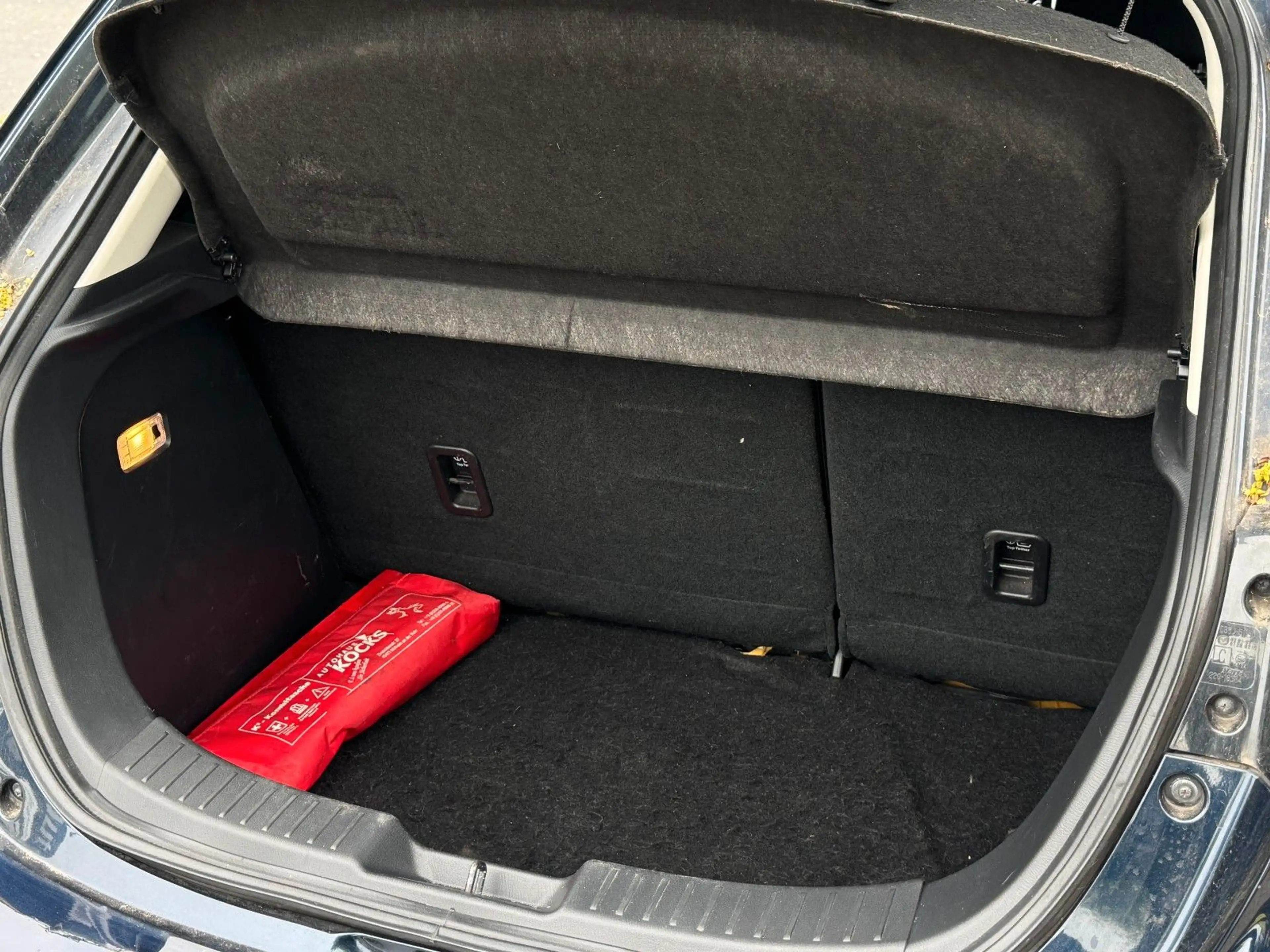Mazda 2 1.5 Kizoku*Klima*Temp*AGA*Szhz*Kamera*PDC* — photo 7