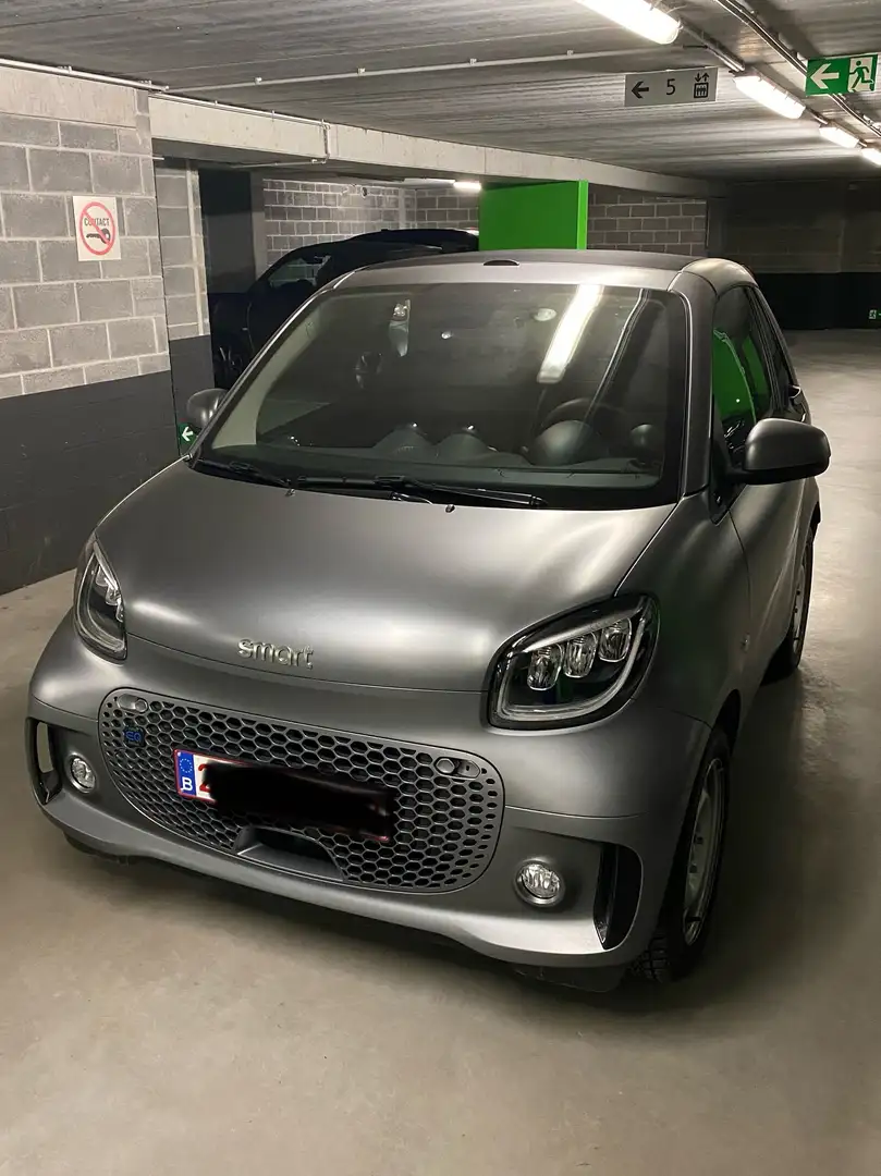 smart forTwo 17.6 kWh EQ Comfort+ Gris - 1
