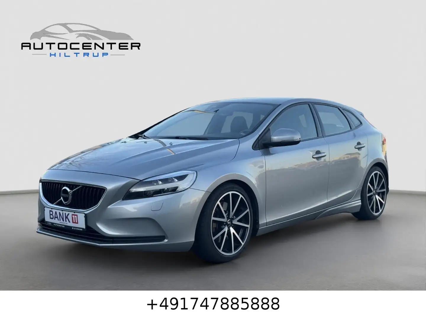 Volvo V40 Momentum|Automatik|2.HD|Kamera|Top Zustand| Silber - 1