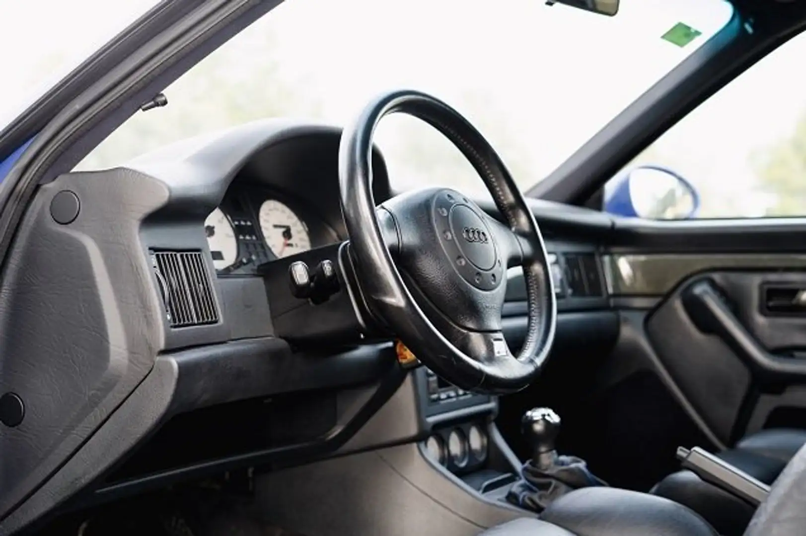 Audi RS2 Avant RS2 Nogaro Blue Blau - 1