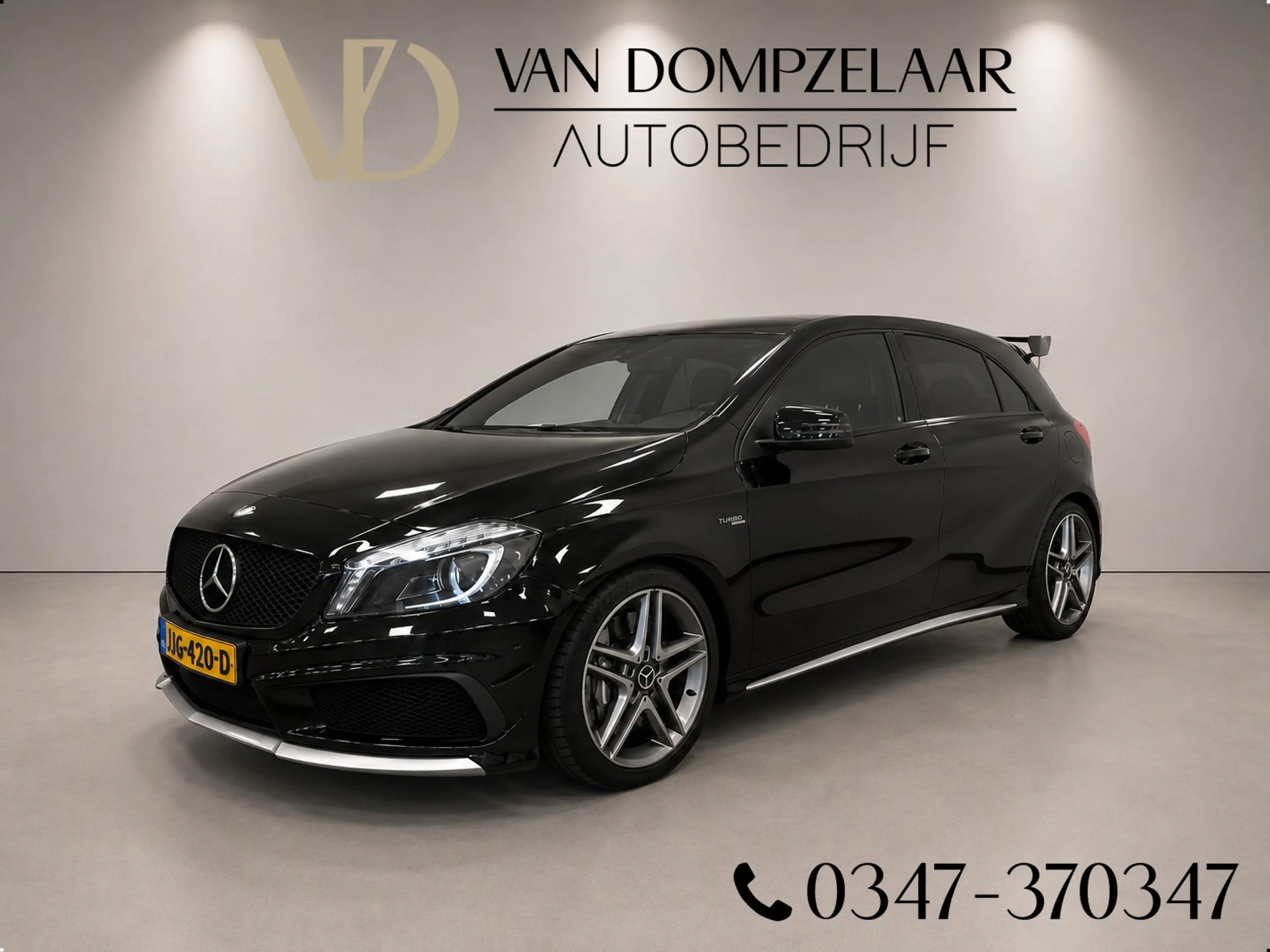 Mercedes-Benz A 45 AMG 4MATIC / CRUISE.C / STOELVERW. / LEDER / CAMERA /