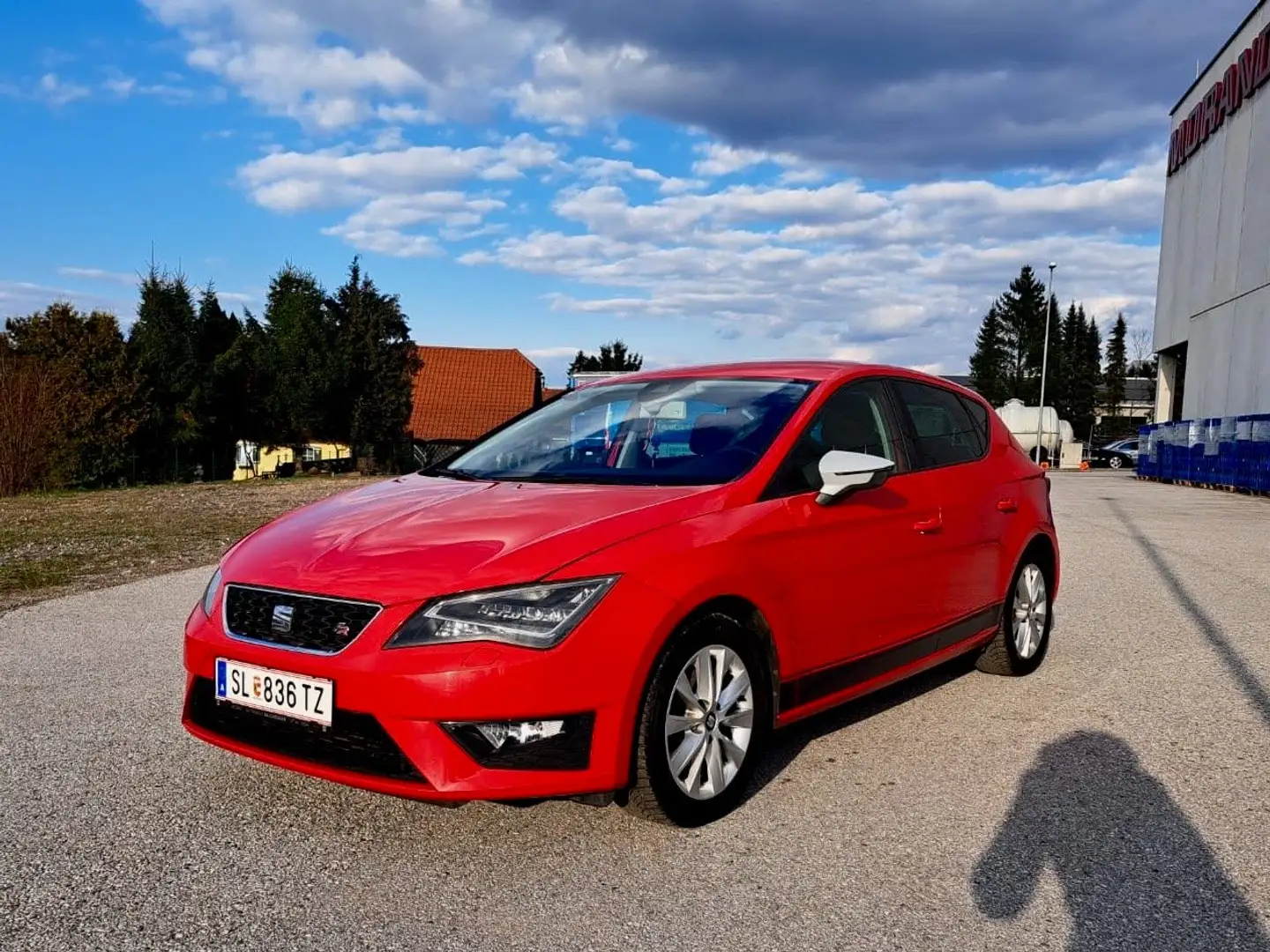 SEAT Leon Leon FR 1,4 TSI Euro5 Co2-120g Rot - 1