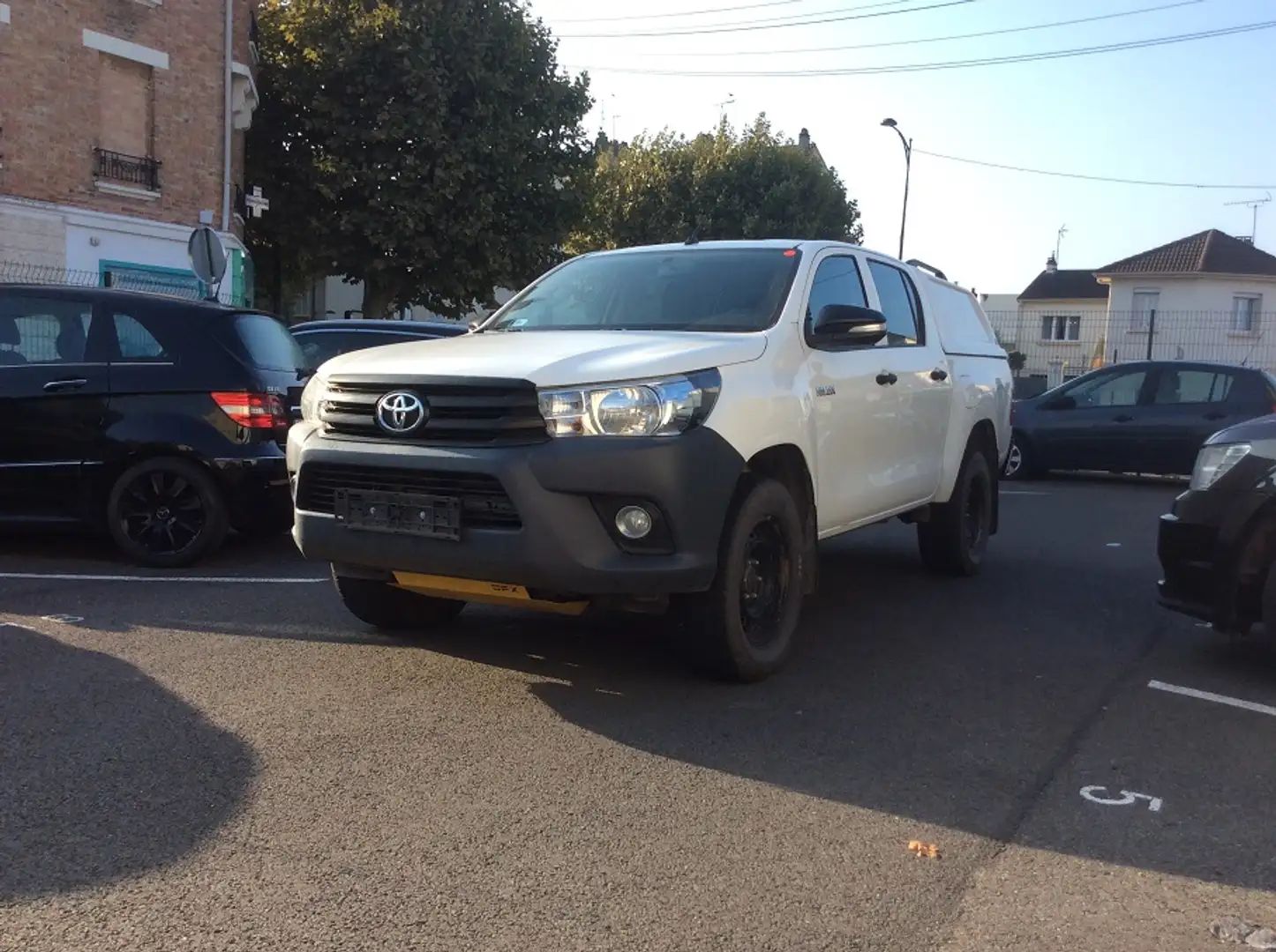 Toyota Hilux IV 4WD 2.4 D-4D 150 DOUBLE CABINE Blanc - 2