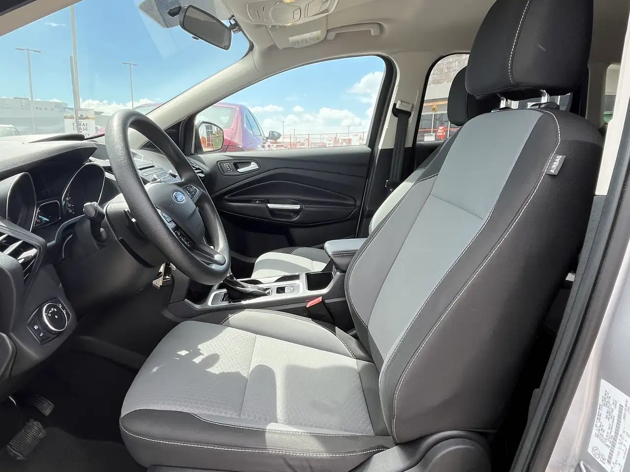 Ford Escape photo Ford Escape