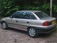 Opel Astra Astra 1.4i GL Bej - thumbnail 4