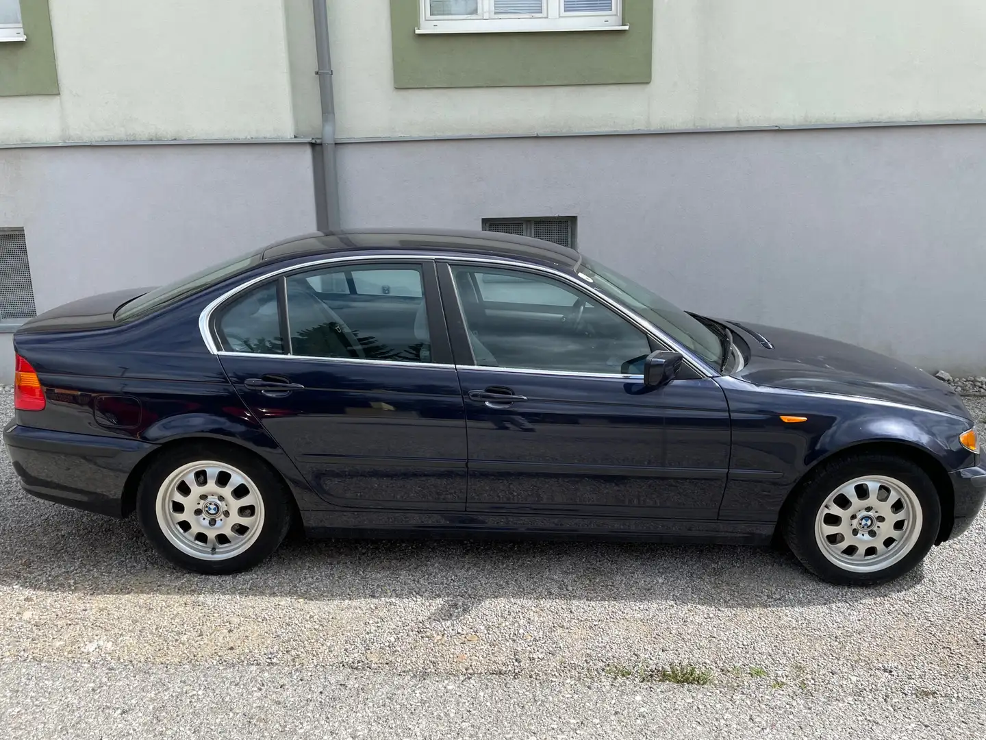 BMW 325 325i Modrá - 2