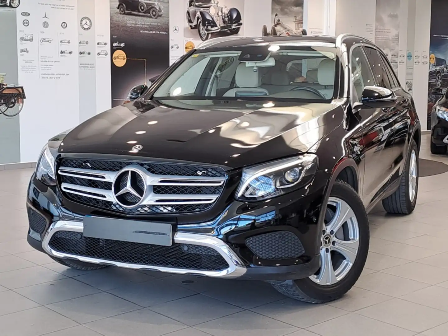 Mercedes-Benz GLC 220 220d 4Matic Aut. Zwart - 1