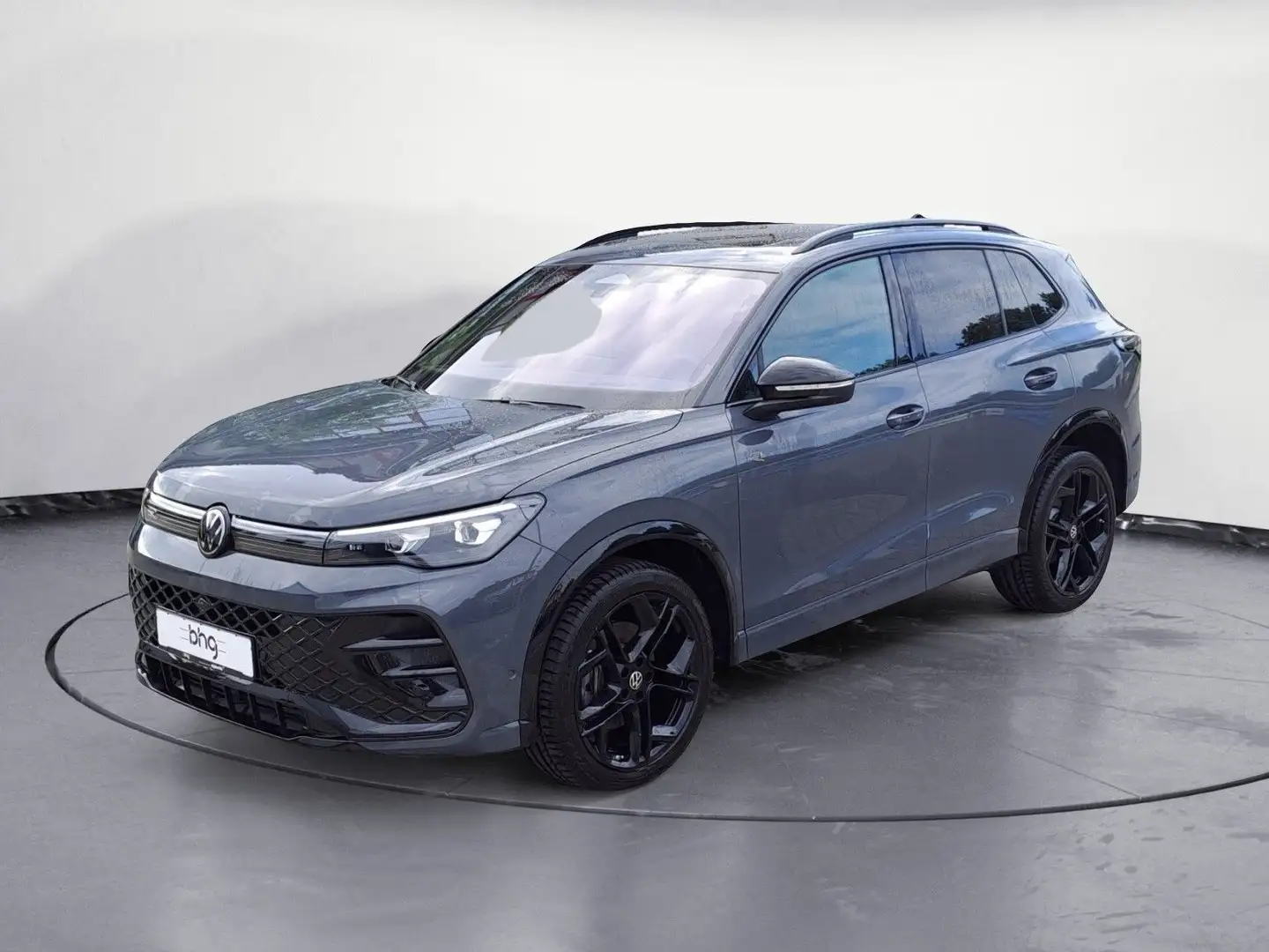 Volkswagen Tiguan R-Line 2.0 TDI DSG 4Motion *AHK*PANO*NAVI Grau - 2