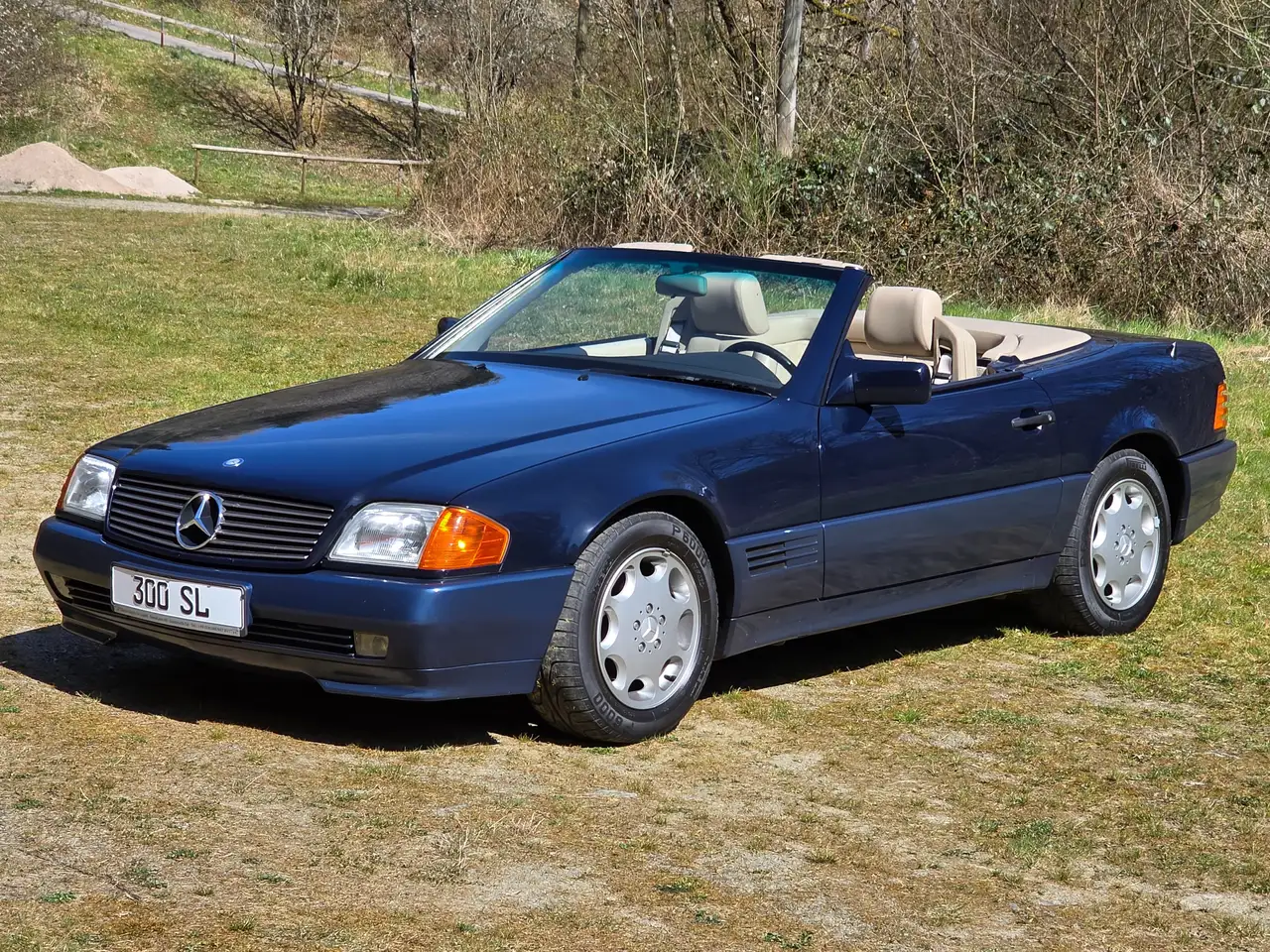Mercedes-Benz SL 300
